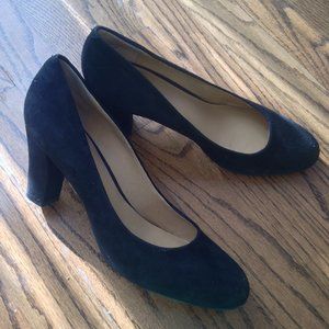 Nine West Suede Black round toe heels